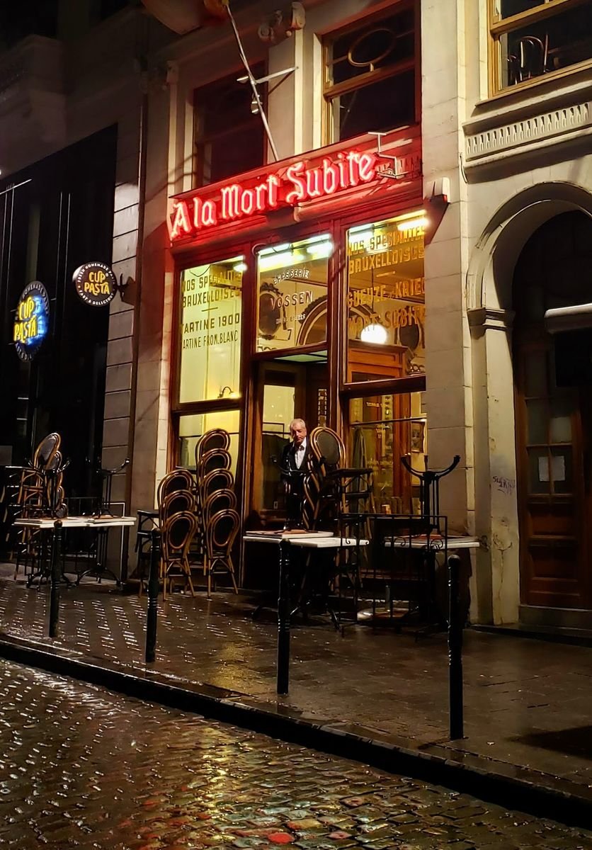 Café Mort Subite facade