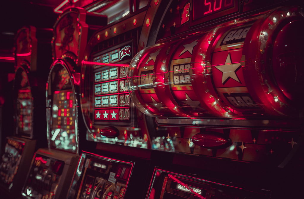 Blackjack Online: Fun And Profitable Strategies