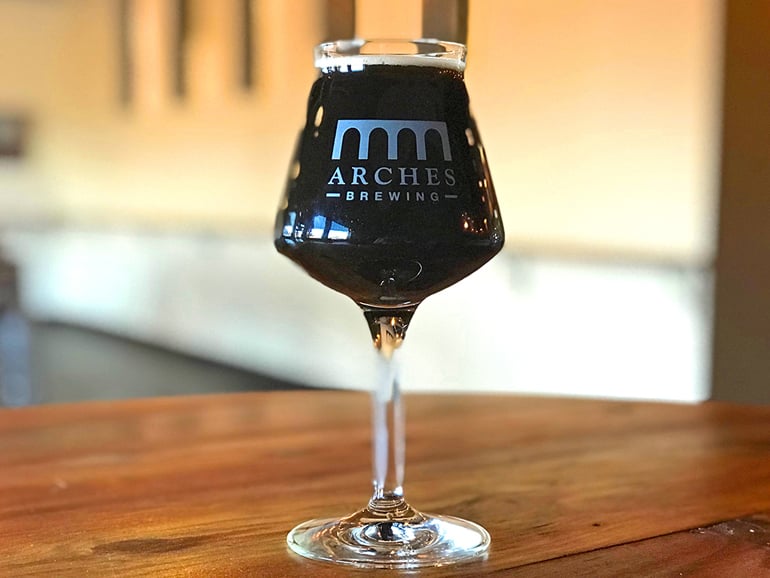 Four Fiddlers Belgian Quad by Arches Brewing