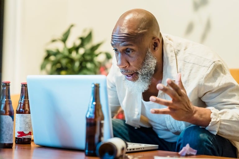 Intersection of Craft Beer Culture and Online Gaming