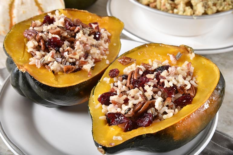 Quinoa-Stuffed Acorn Squash