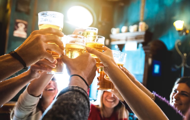 Traveling To Chicago? Here's Why You Should Visit A Brewery While There