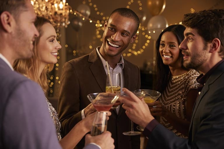 Tips on Organizing a Cocktail Party at Home