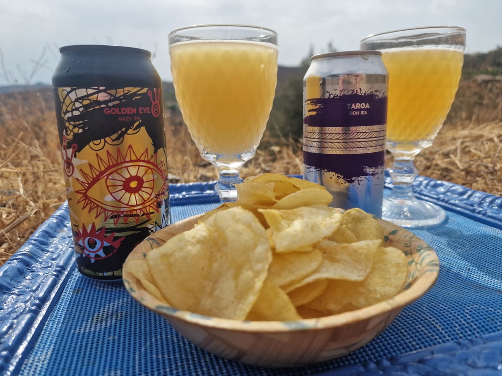 Attik Brewing Co. IPAs with potato chips