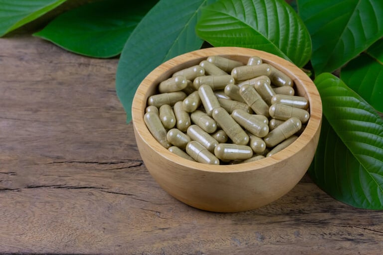 The Benefits of Kratom Capsules: Convenience and Consistency
