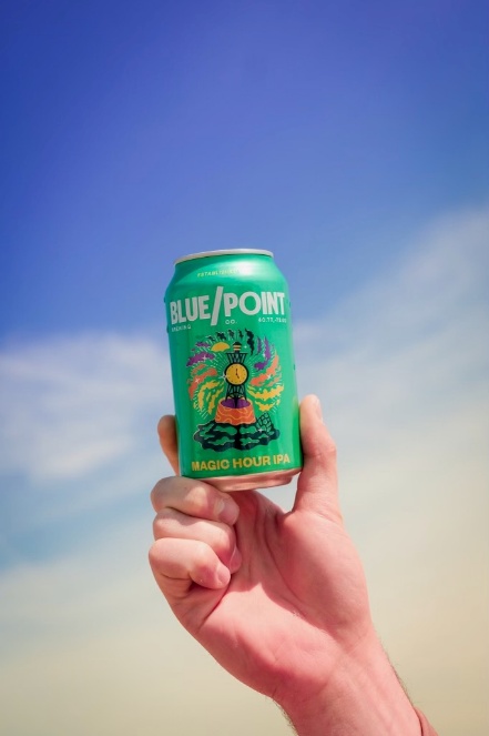 A can of Blue Point IPA