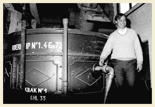Frank Boon brewing Oude Geuze Boon in the early days.