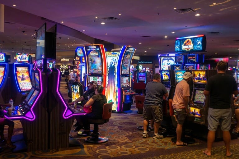 What Craft Beer and Online Slots Have in Common: Variety, Discovery, and the Perfect Pick