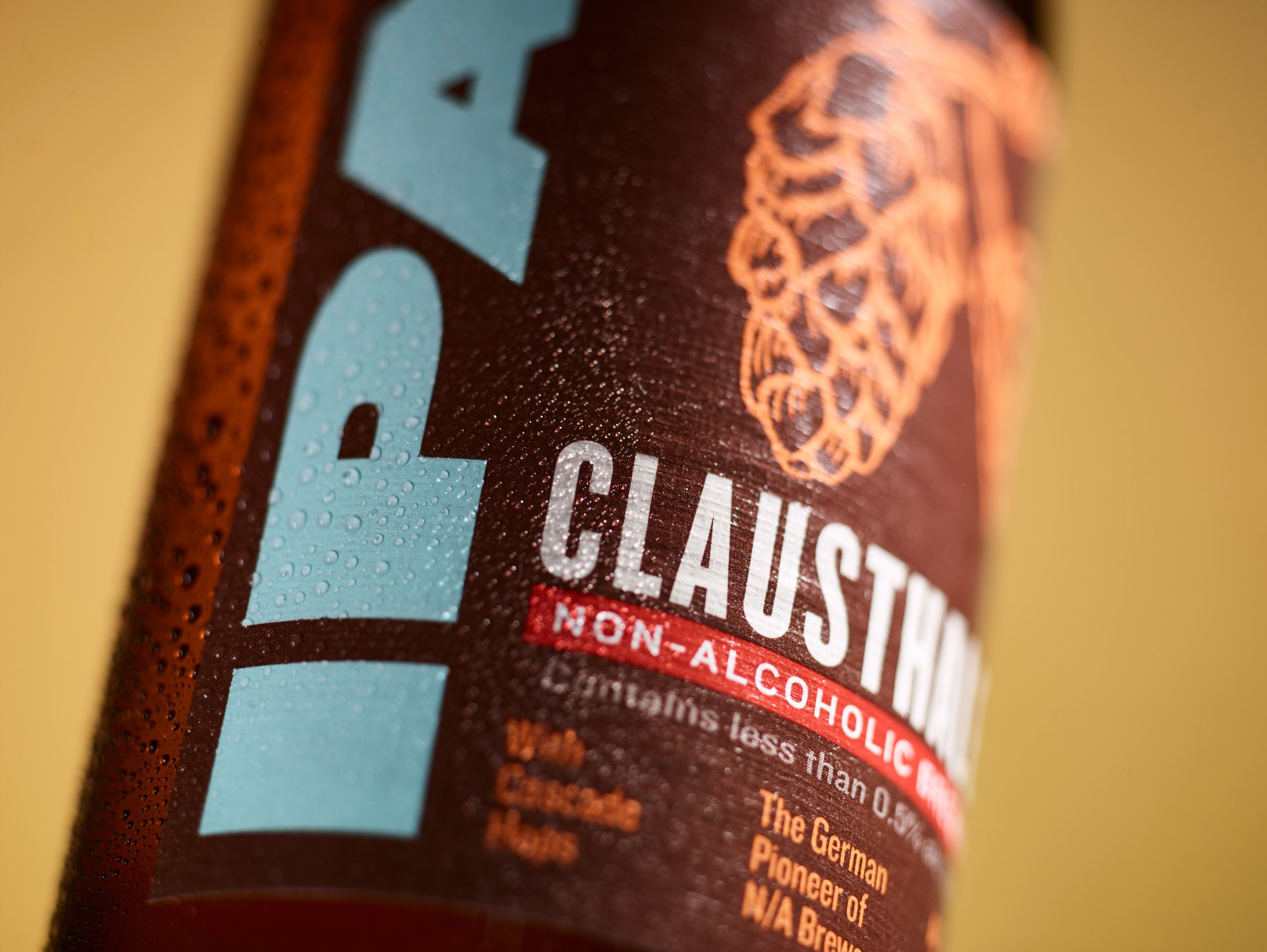 Clausthaler IPA glamour shot