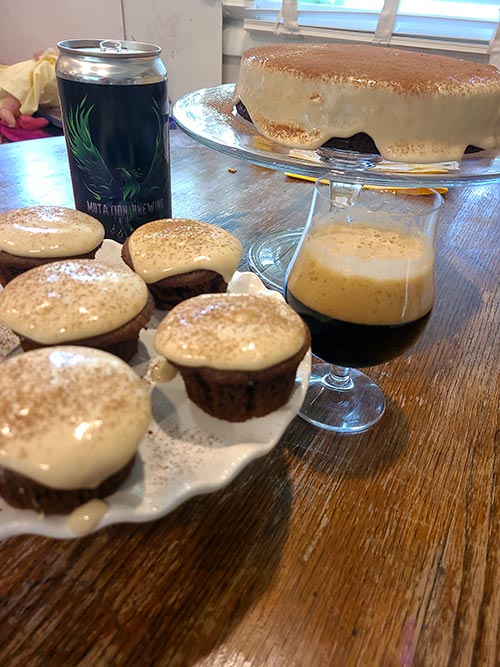 chocolate stout cupcakes with beer can