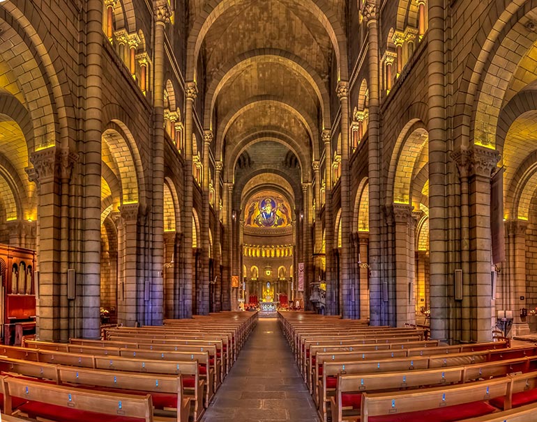 Cathedrale Notre-Dame-Immaculee interior