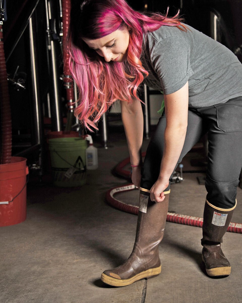 alyssa thorpe puts her boots on for a brew day