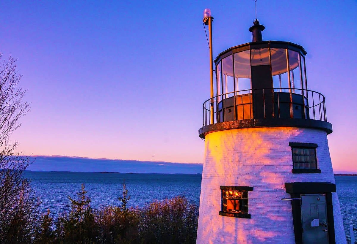 lighthouse on the coast of Maine