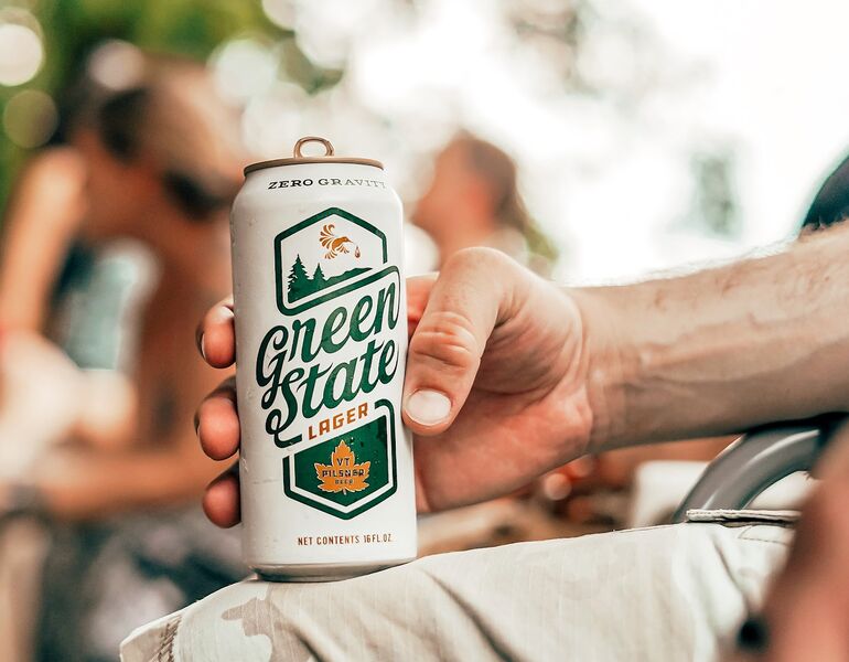 Best Phones & Techniques for Social Media Beer Photography