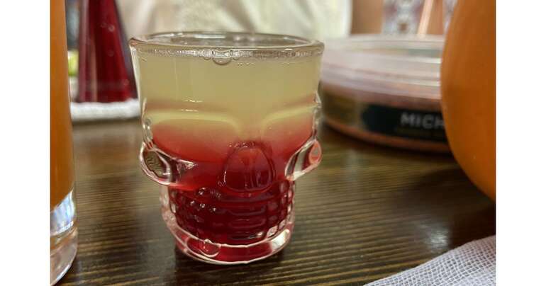 Los Muertos Cocktail Recipe