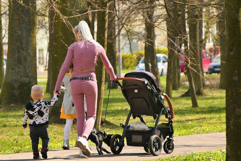 Getting Around Birmingham with Strollers and Young Children: Accessibility Tips 