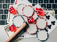 Online Casinos with Minimum Deposits - Gamble Carefully While You Are Drinking