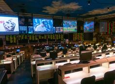 The Intersection of Sports and Gambling: A Look at Sports Betting in Online Casinos