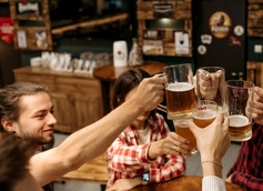 5 Tips for Planning a Memorable Night Out for Beer Lovers